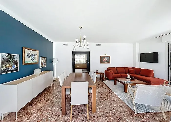 Palmiers Et Pins Face A La Dans Classee Du Cap D Apartment *