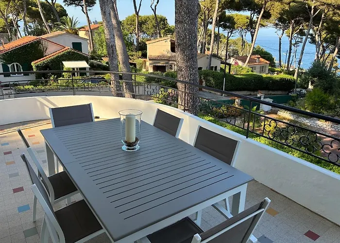 Apartment Palmiers Et Pins Face A La Dans Classee Du Cap D