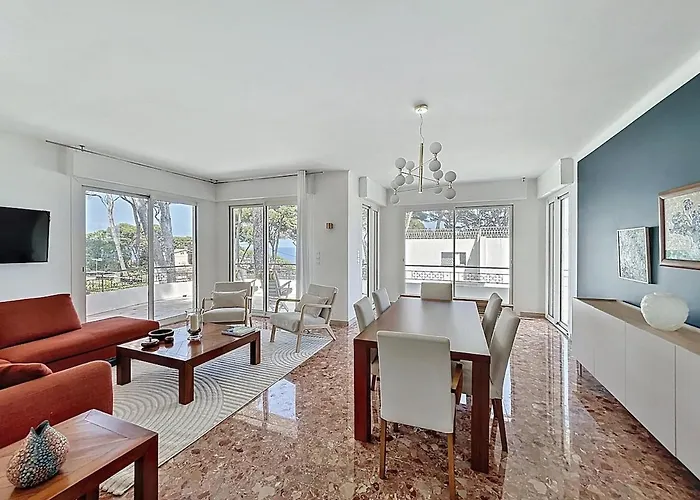 Apartment Palmiers Et Pins Face A La Dans Classee Du Cap D